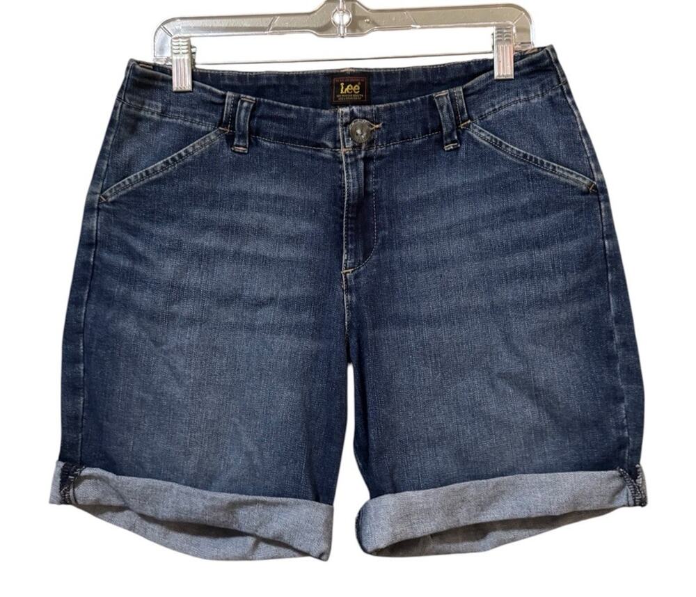 Lee Denim Jean Shorts Women Size 8 Medium Rolled Bottom Country Cowgirl Classic